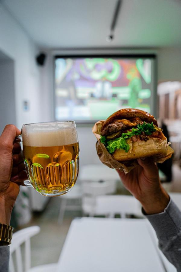 Street Food Possonium Apartments Bratislava Exterior photo