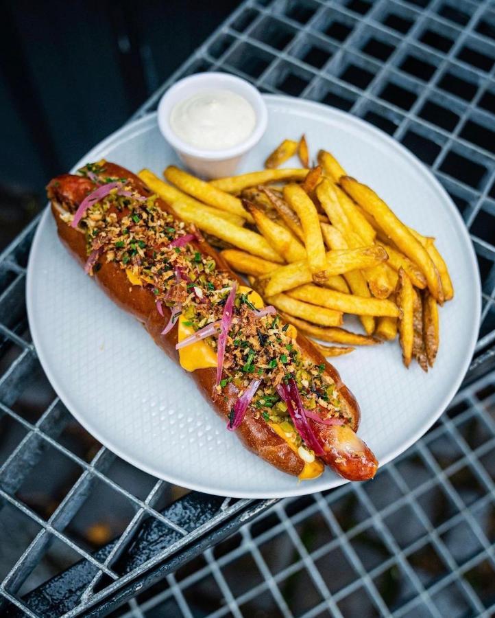 Street Food Possonium Apartments Bratislava Exterior photo